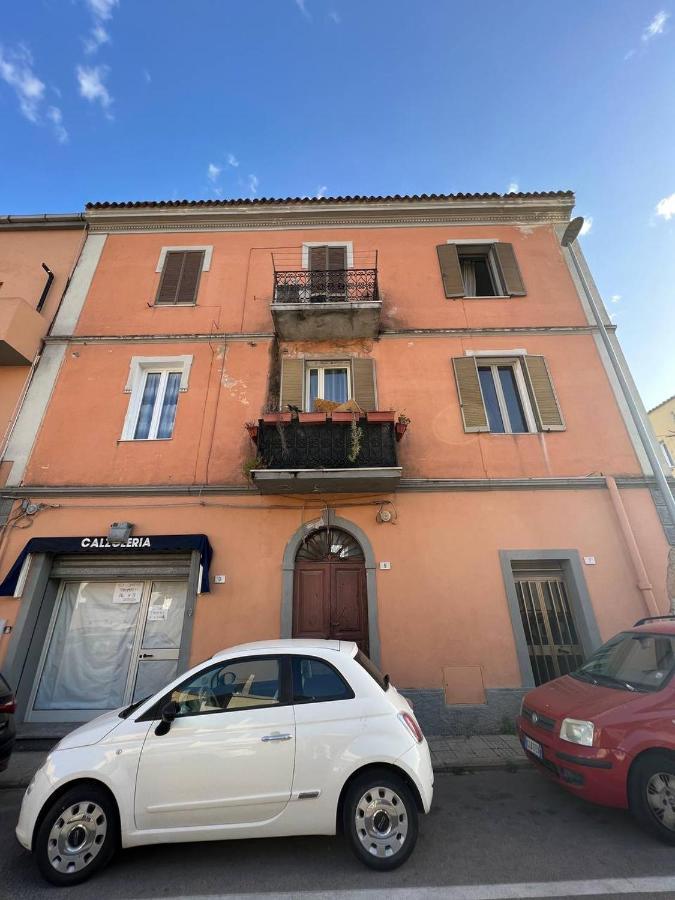 A Casa Da Mondo Olbia Luaran gambar